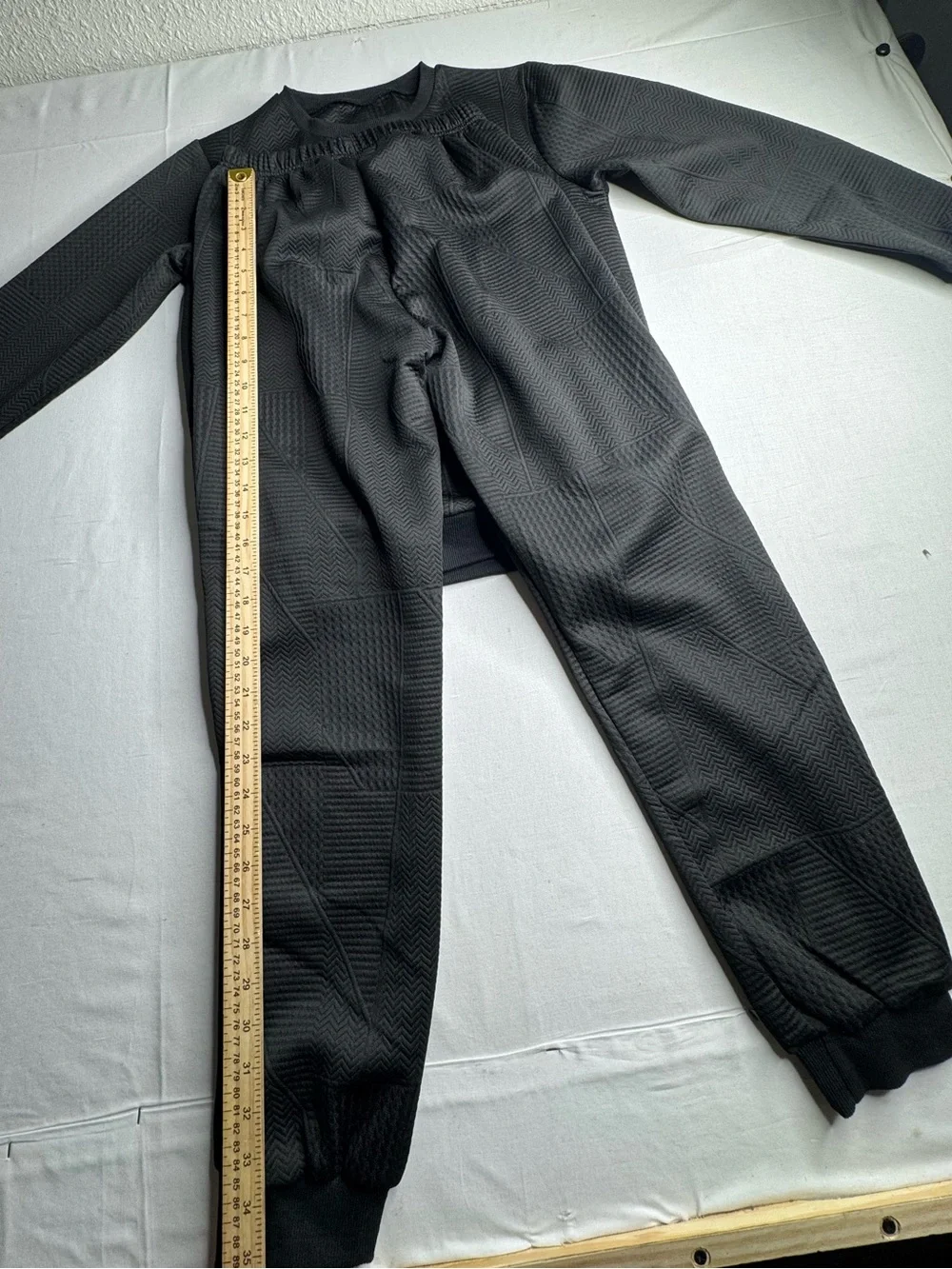 N/A comfortable black